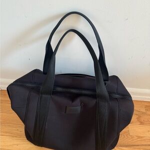 Dagne Dover Landon Neoprene carryall bag in black / onyx.